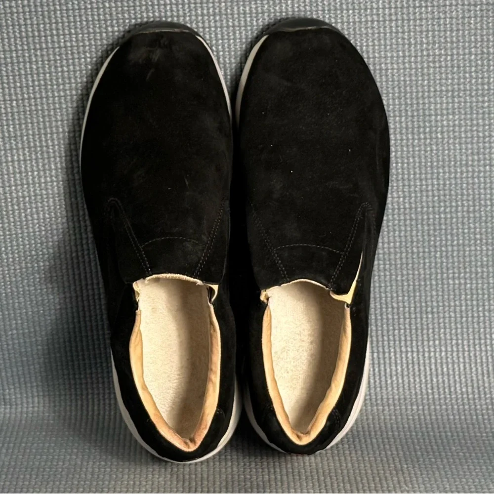 Merrell Men’s Board Runner Loafers Black Air Cushion Leather Slip On Size‎ 10.5